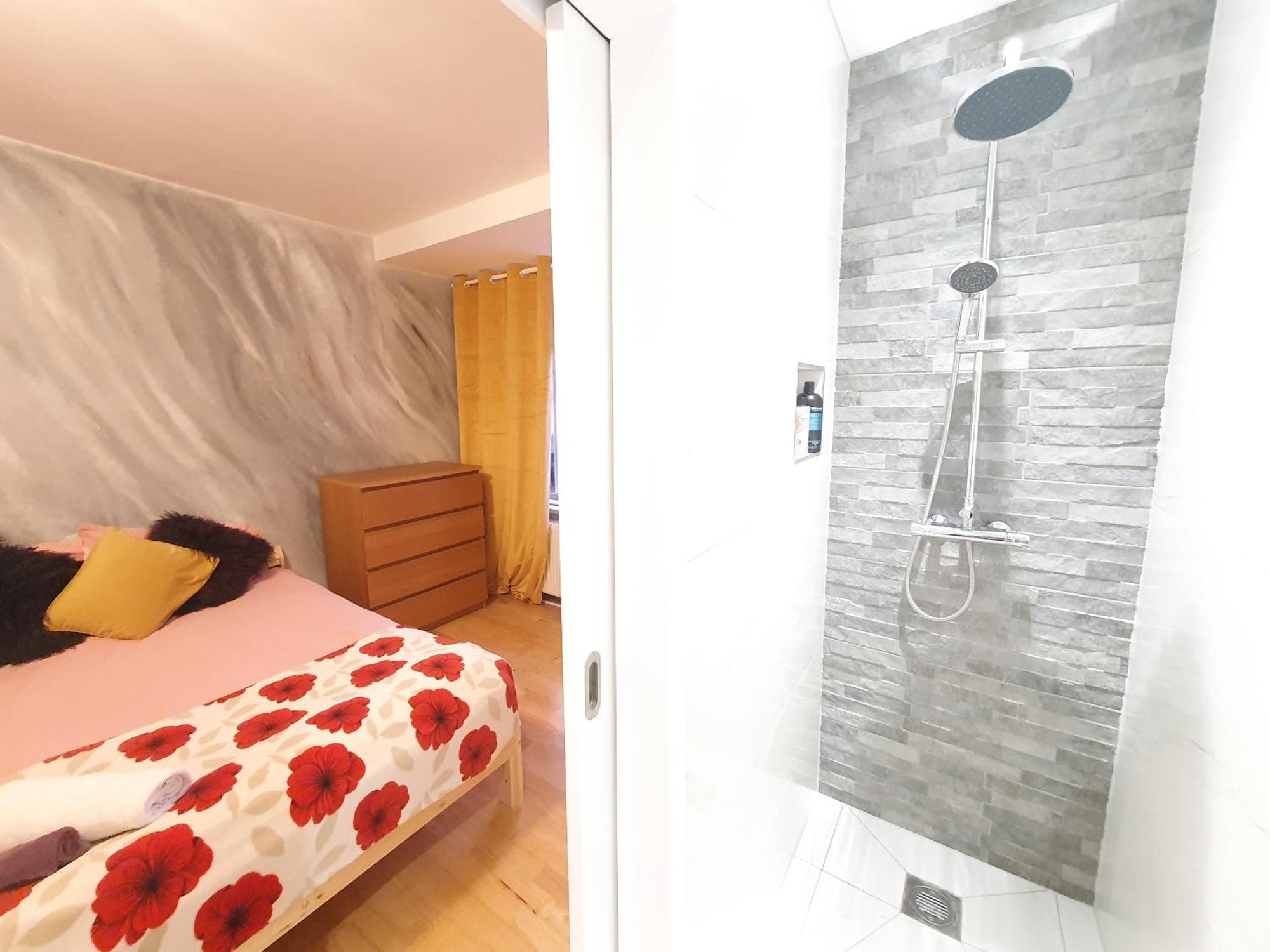 Beautiful Guest Rooms, Free Parking, 30Min Heathrow, 40Min Wembley, 60Min Central London Greenford  Δωμάτιο φωτογραφία